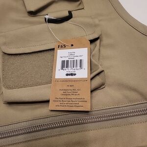 Field & Stream Youth Fly Fishing Vest , SZ Youth Large, Khaki Color